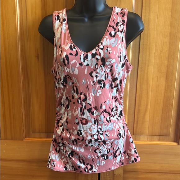 White House Black Market Tops - White House Black Market Pink and Black Reversible Tank Top